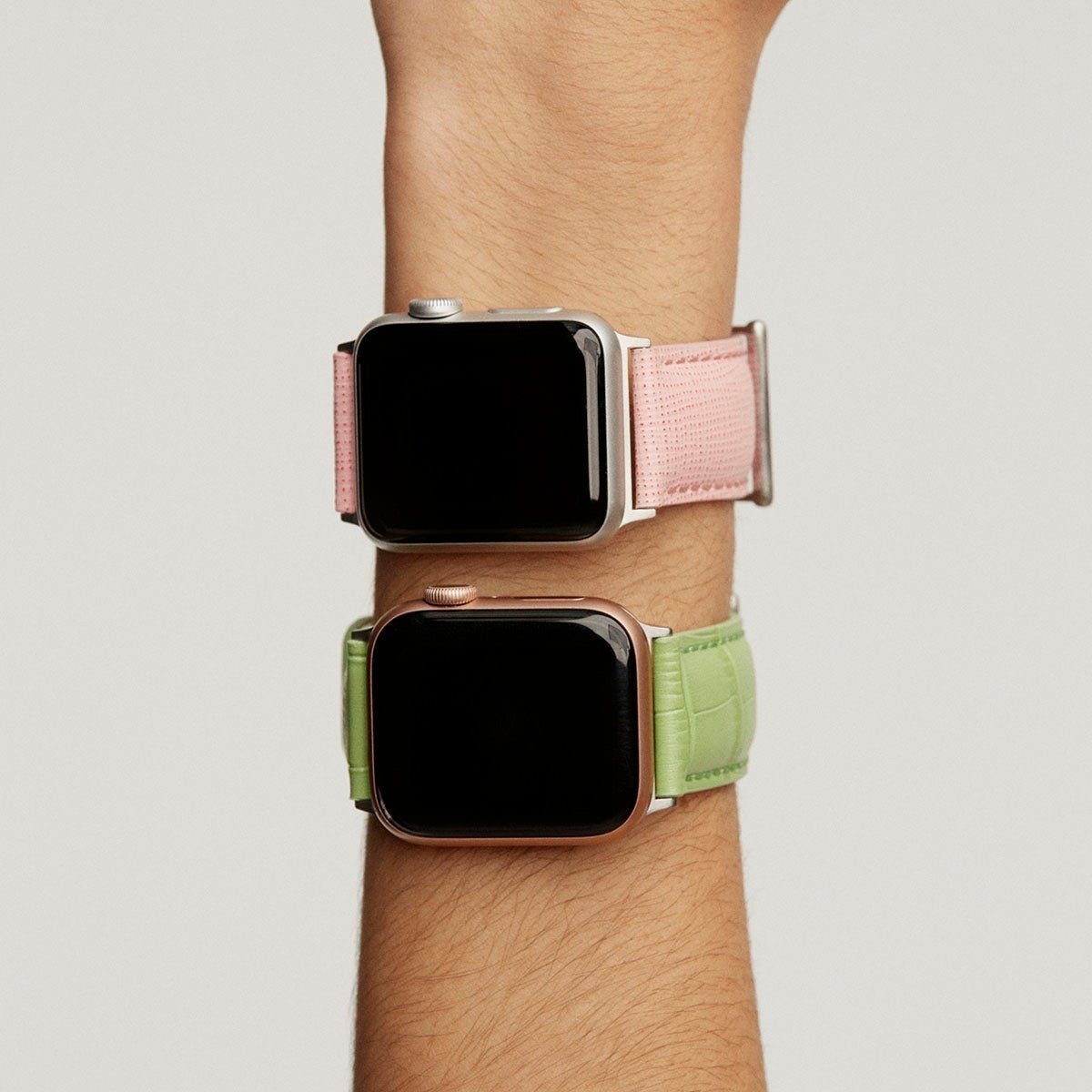 Correa para Apple Watch de cuero verde con acabado de cocodrilo