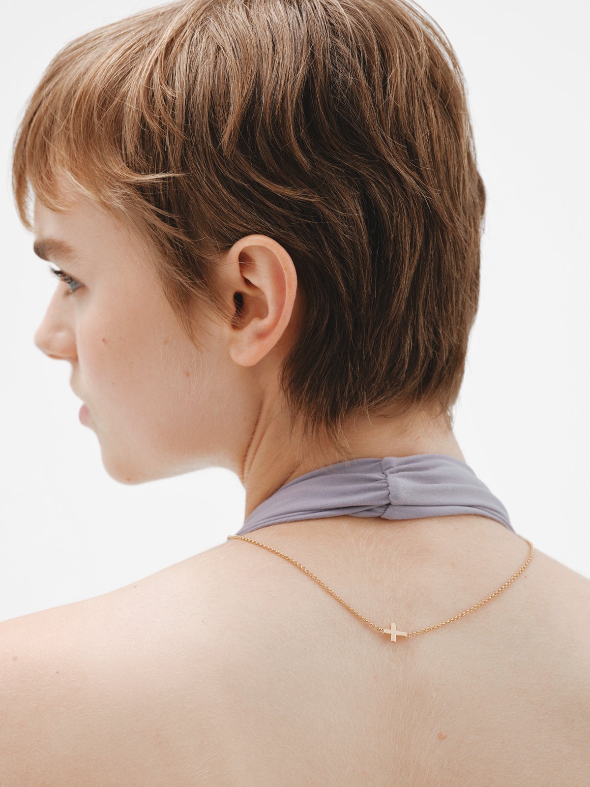 Colgante de plata 925 bañada en oro amarillo de 18K con cruz