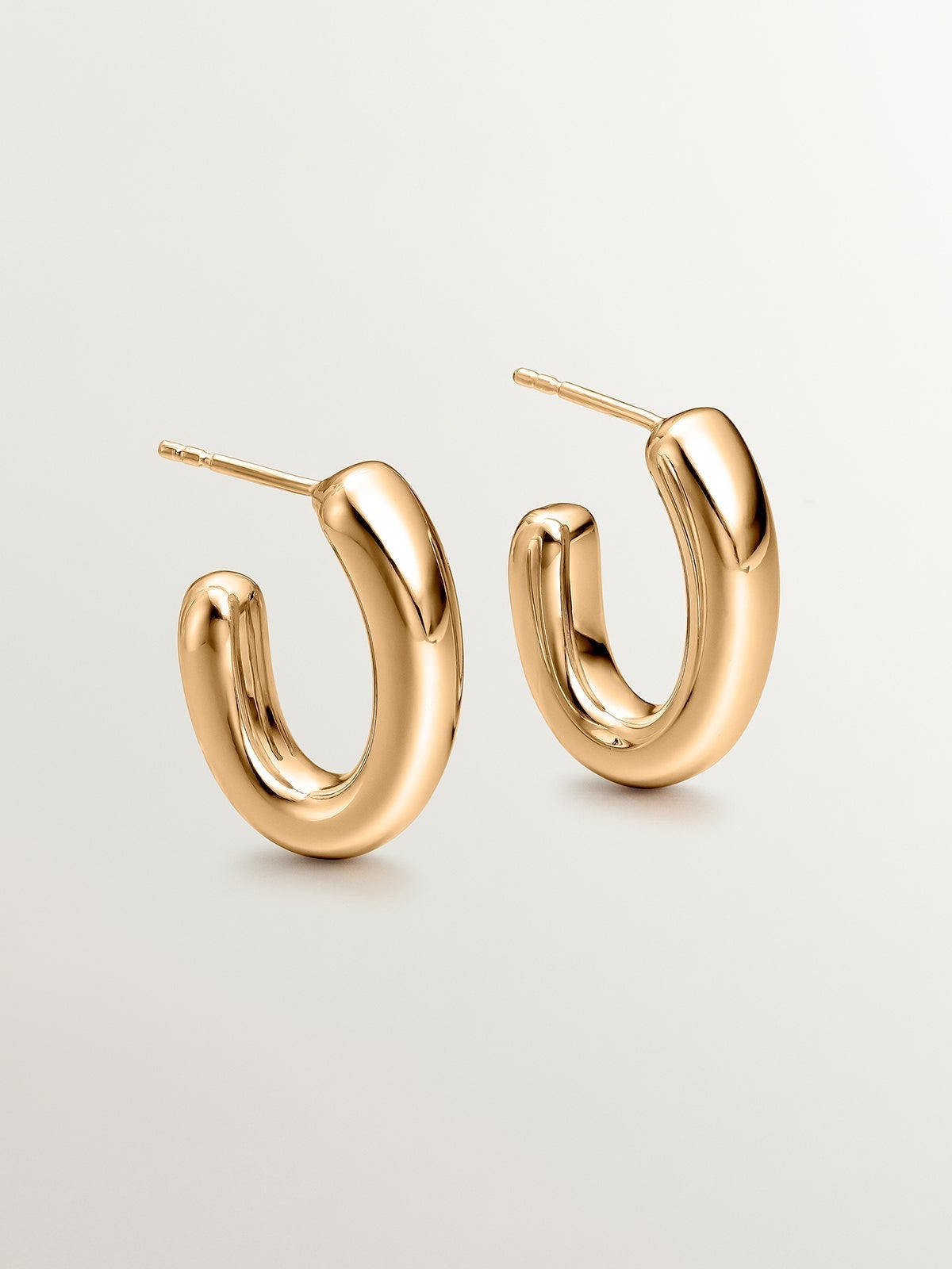 Pendientes de aro pequeños ovalados de plata 925 bañada en oro amarillo de 18K