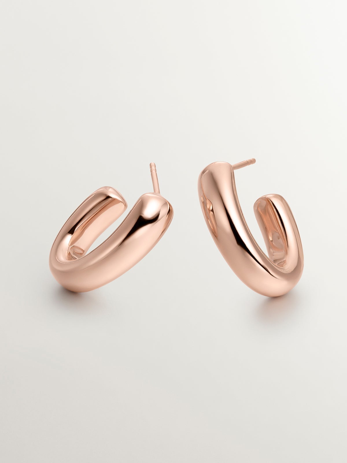 Pendientes de aro pequeños ovalados de plata 925 bañada en oro rosa de 18K