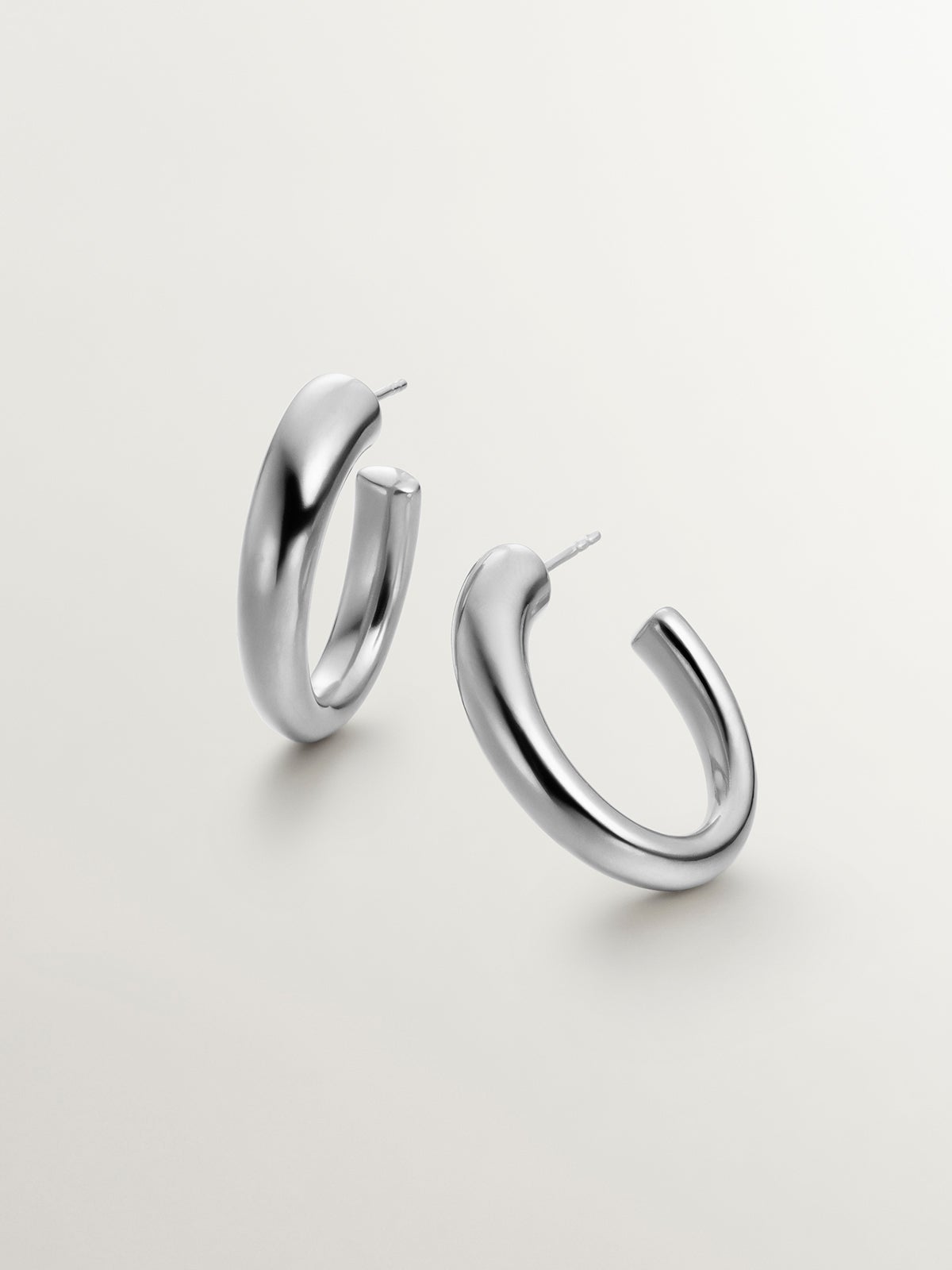 Pendientes de aro grandes y gruesos de plata 925 con forma ovalada