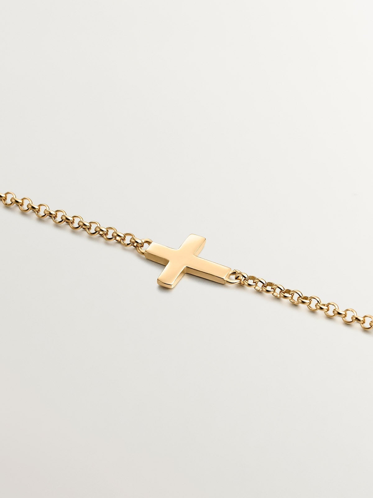 Pulsera de plata 925 bañada en oro amarillo de 18K con cruz
