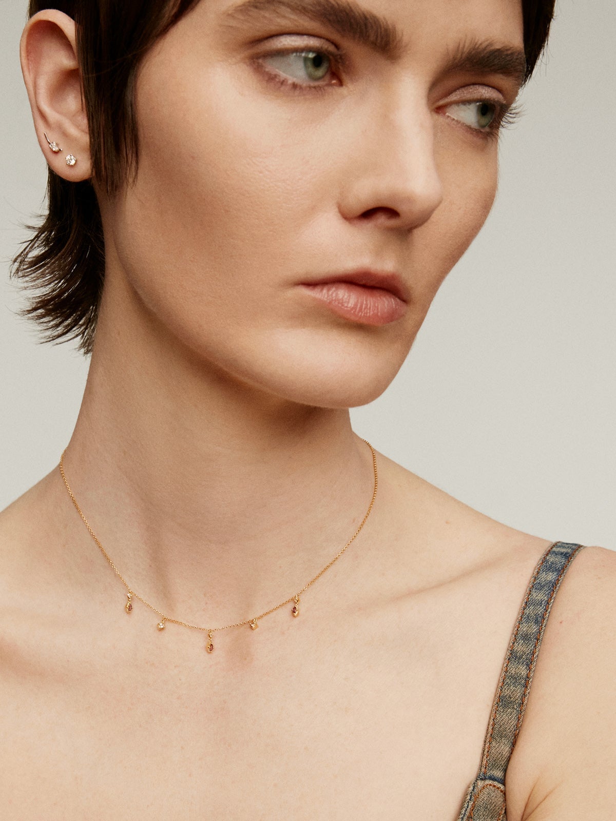 Piercing de oro blanco de 18K con diamante 0,15 cts