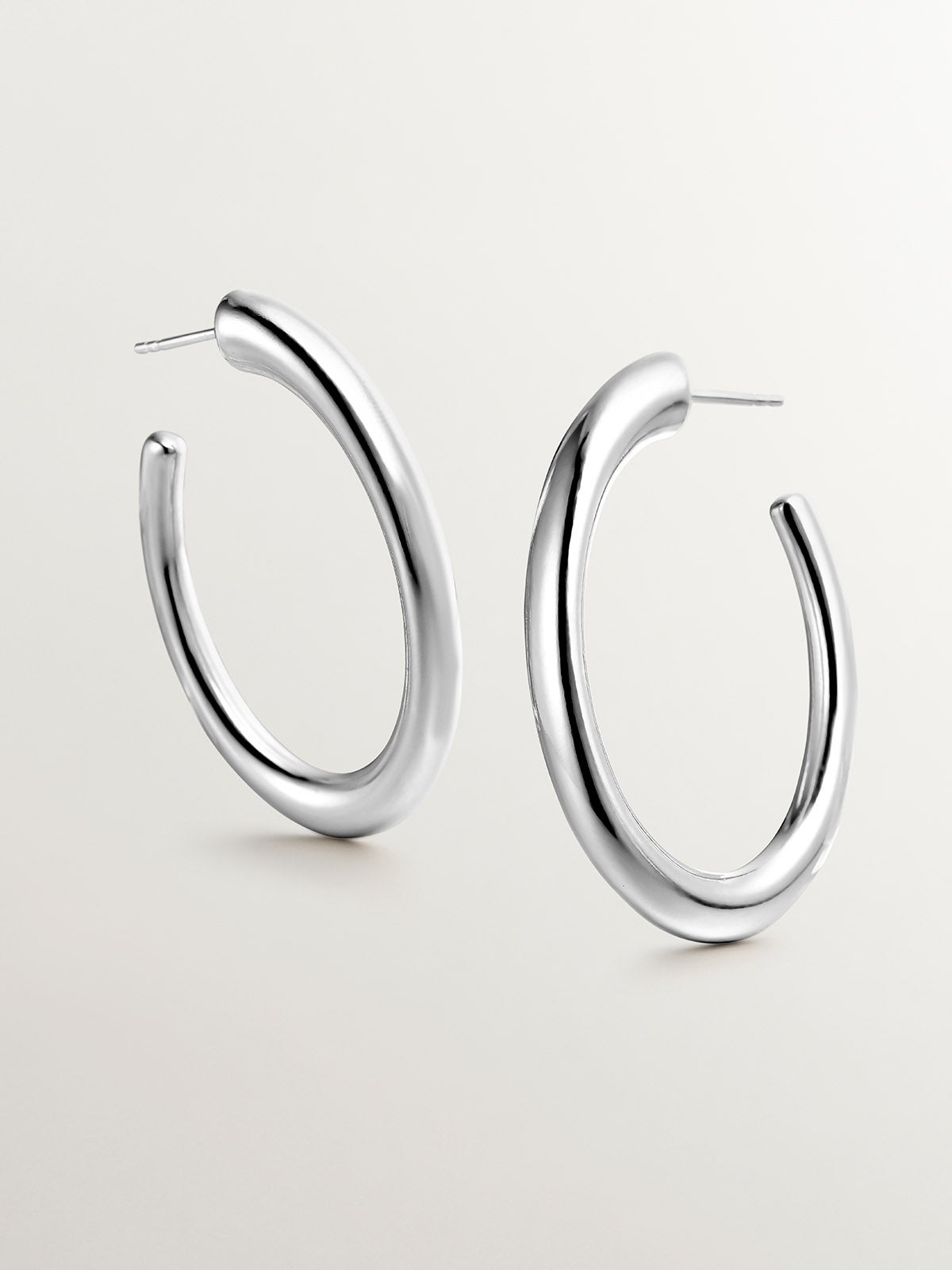 Pendientes de aro grandes de plata 925 con forma ovalada