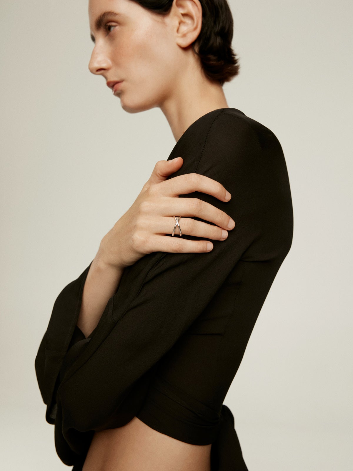 Anillo doble cruzado de plata 925