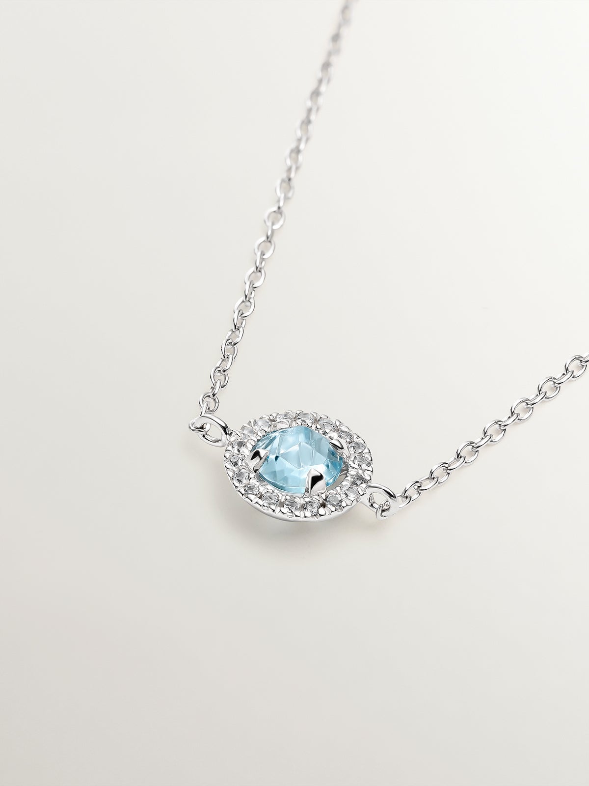 Pulsera de plata 925 con zafiros blancos y topacio azul