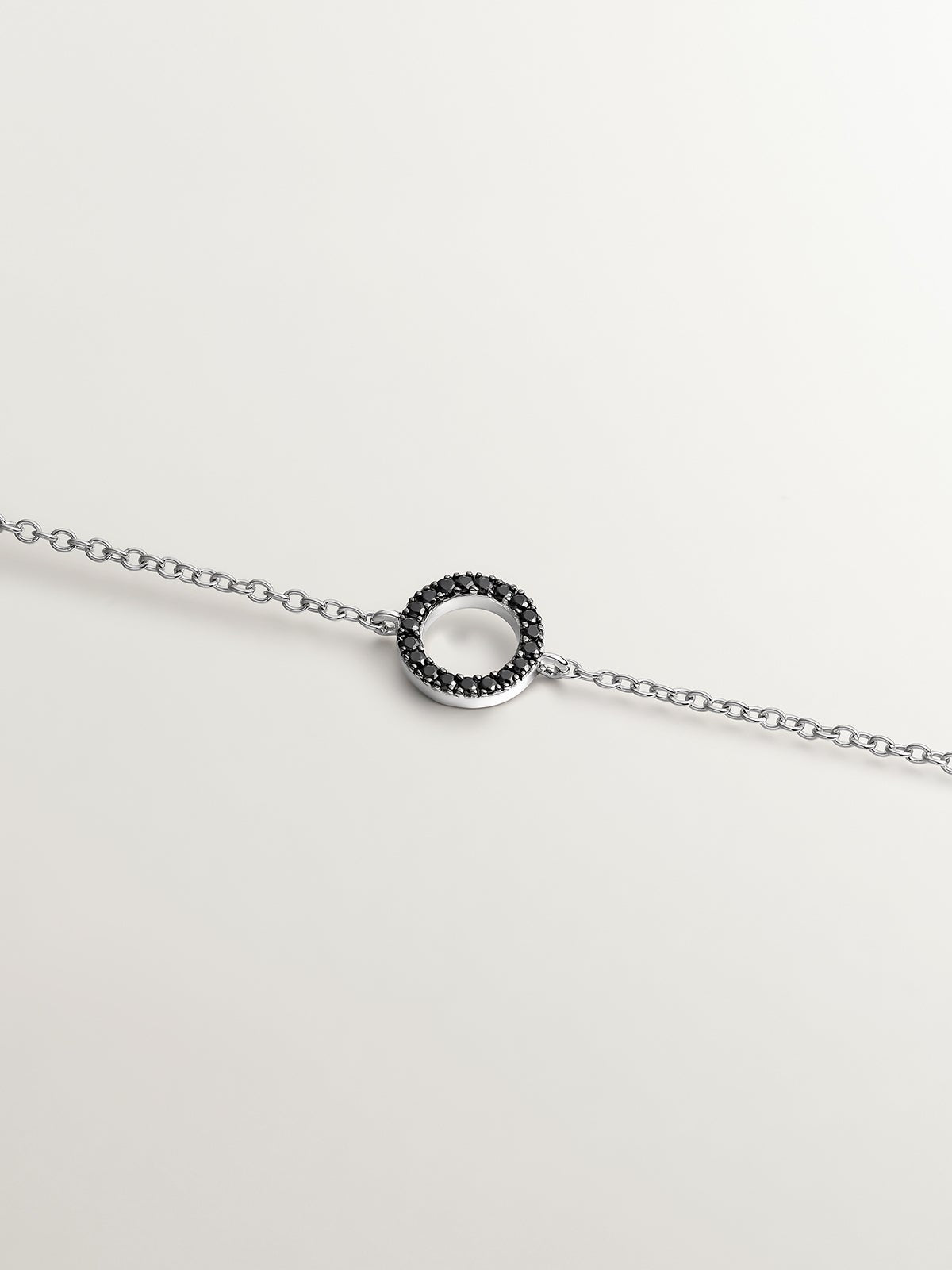 Pulsera de plata 925 con círculo de espinelas negras