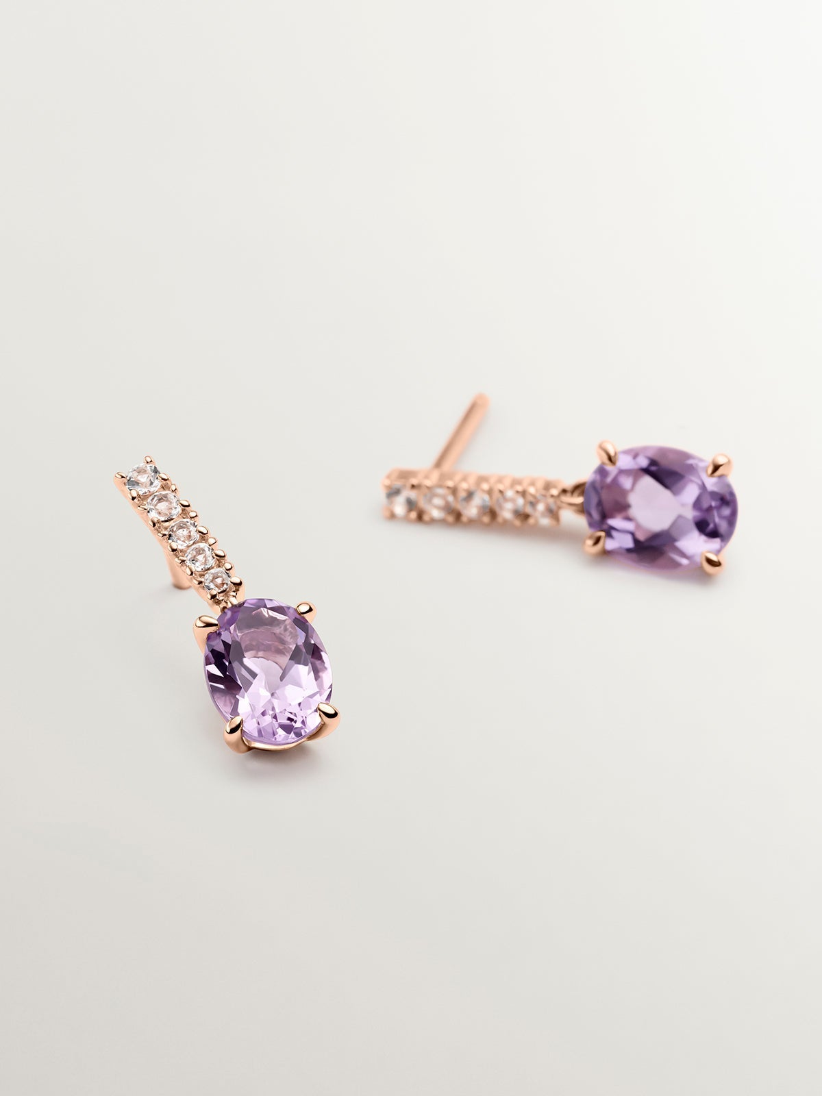 Pendientes de plata 925 bañada en oro rosa de 18K con amatista rosa y topacios blancos