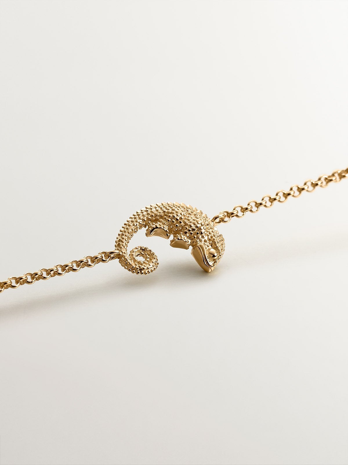 Pulsera de plata 925 bañada en oro amarillo de 18K con camaleón