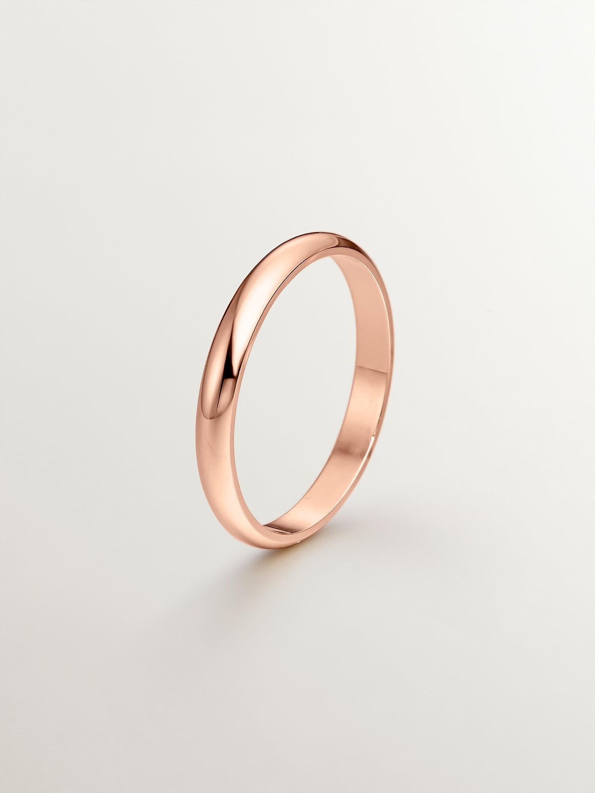 Alianza de oro rosa de media caña de 2,50mm