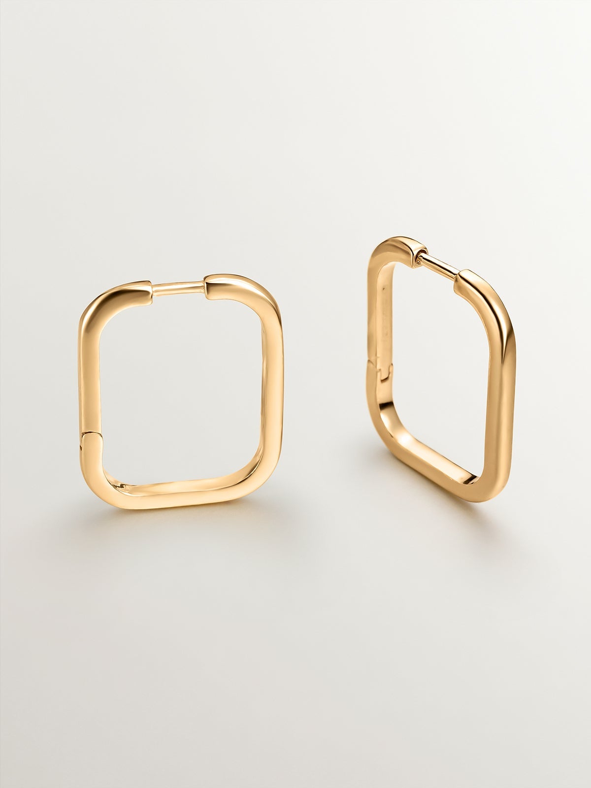 Large square hoop earrings made of 925 silver coated in 18K yellow