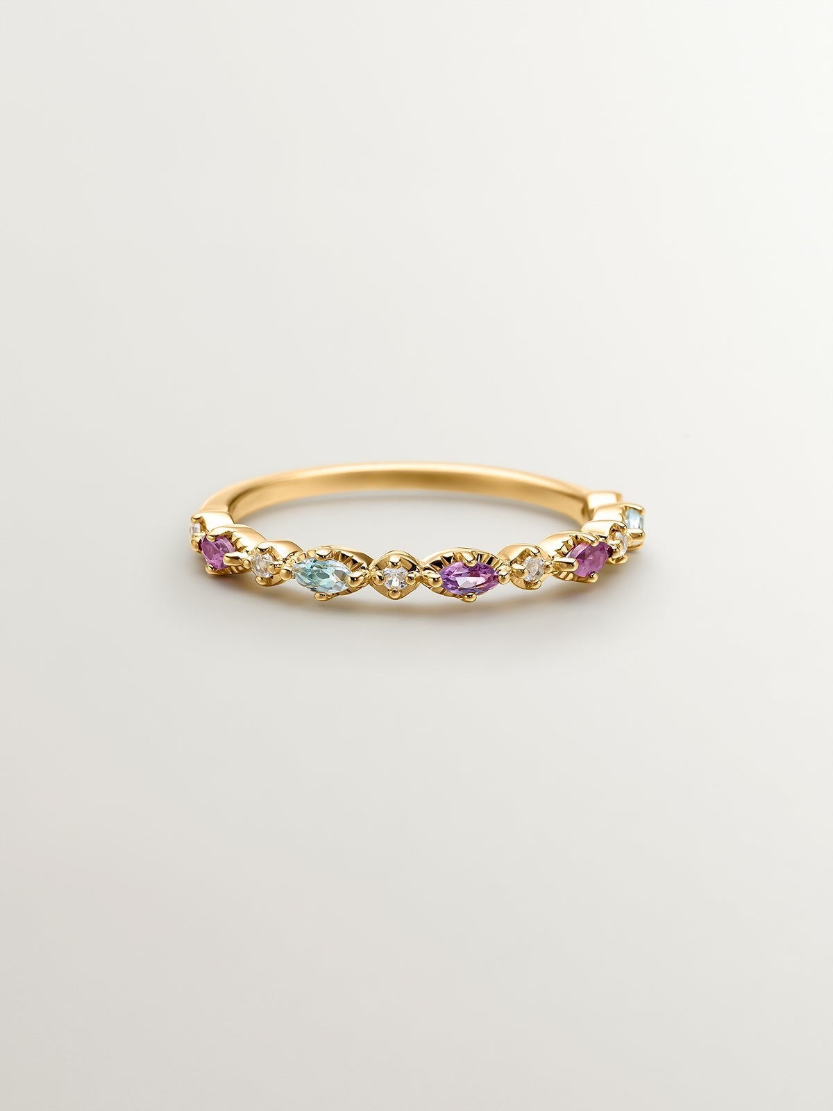 Anillo de plata 925 bañada en oro amarillo de 18K con topacios, rodolitas y amatista
