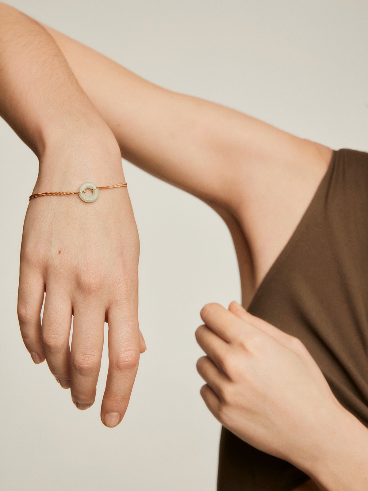 Pulsera de plata 925 bañada en oro amarillo de 18K con aventurina verde