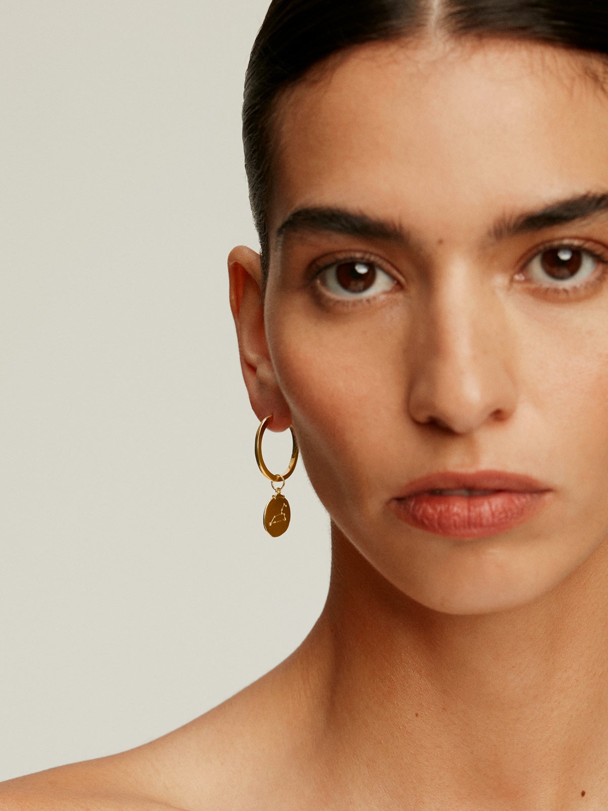 Charm Leo de plata 925 bañada en oro amarillo de 18K