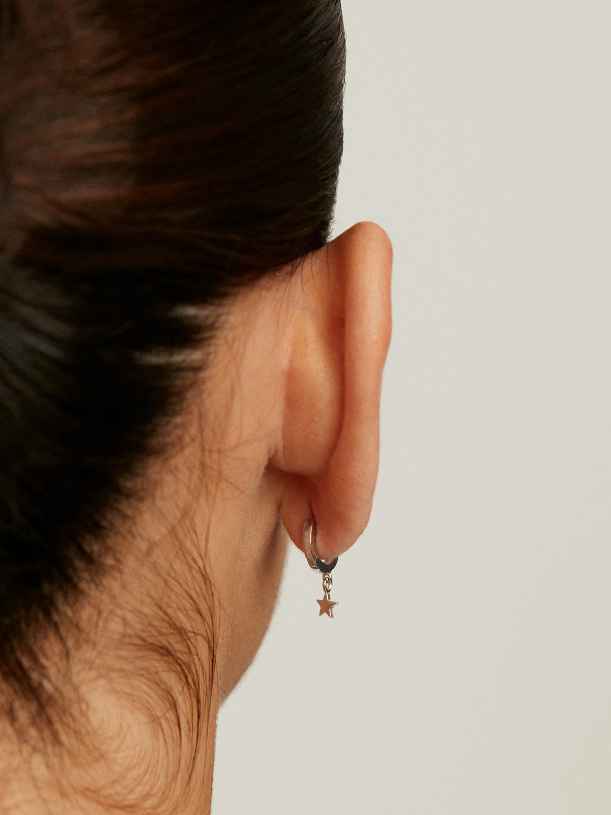 Pendientes de aro pequeños de plata 925 con estrella