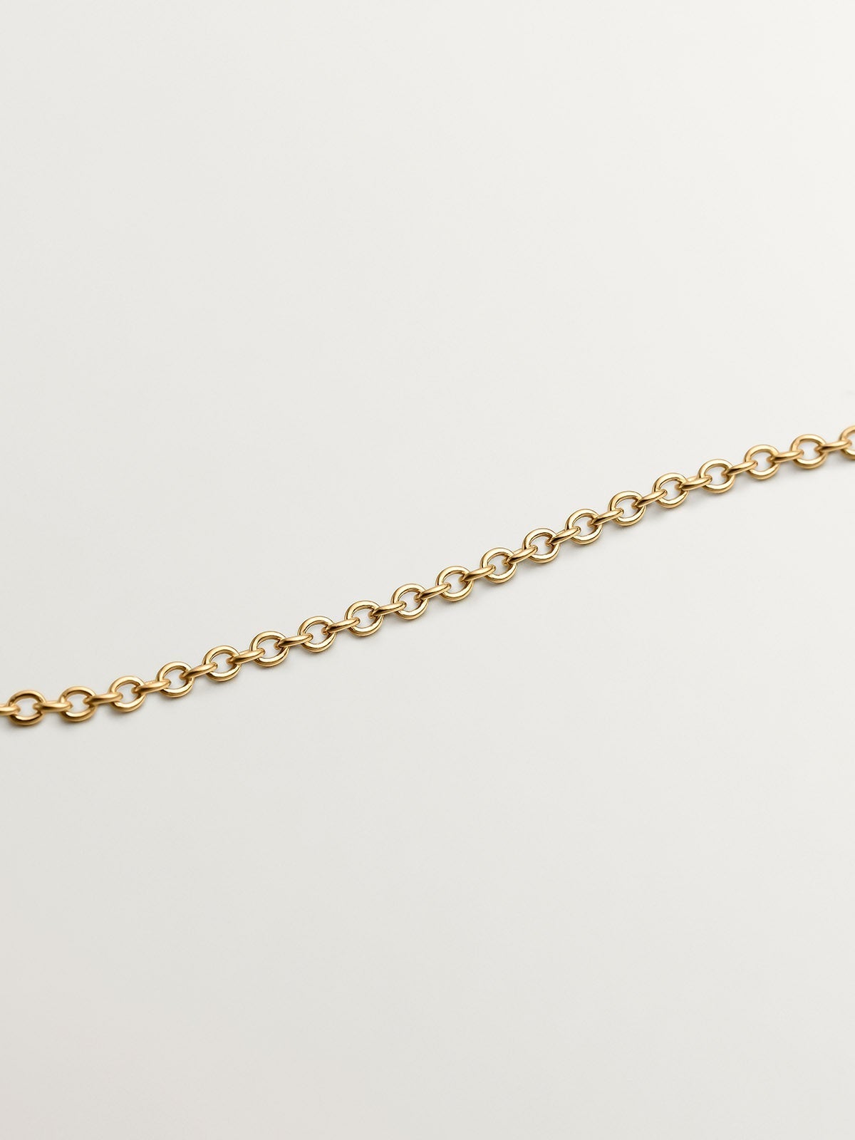 Colgante de plata 925 bañada en oro amarillo de 18K con cruz