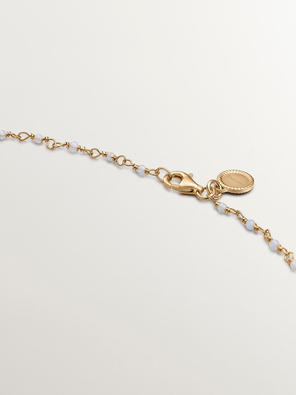 Cadena de plata 925 bañada en oro amarillo de 18K con bolitas de aguamarina