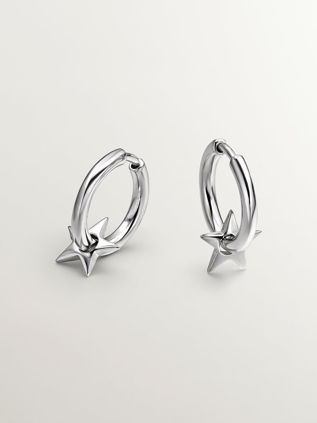 Pendientes de aro pequeños de plata 925 con estrella