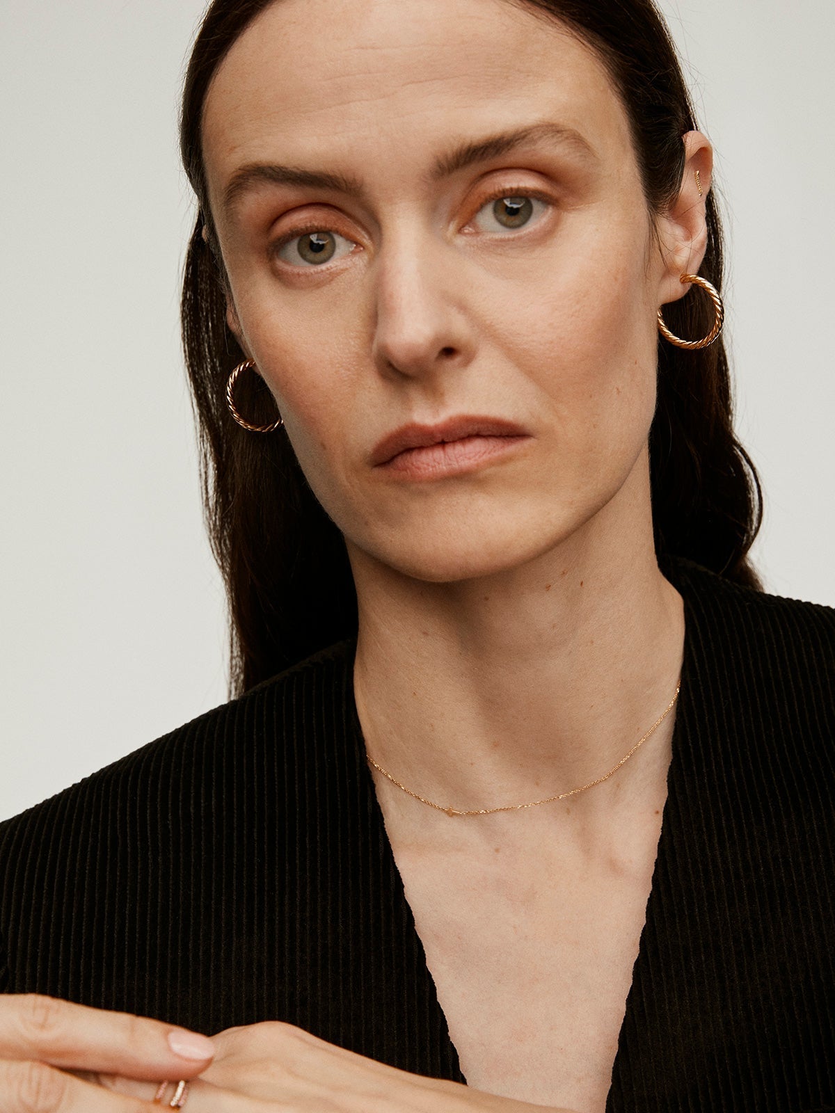 Cadena de oro amarillo de 9K con cruz