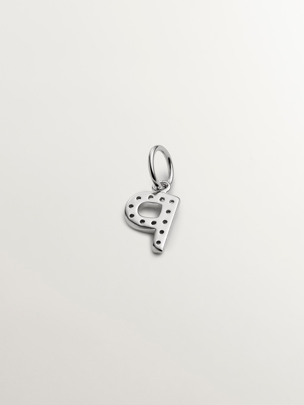Charm de plata 925 y topacios blancos inicial P