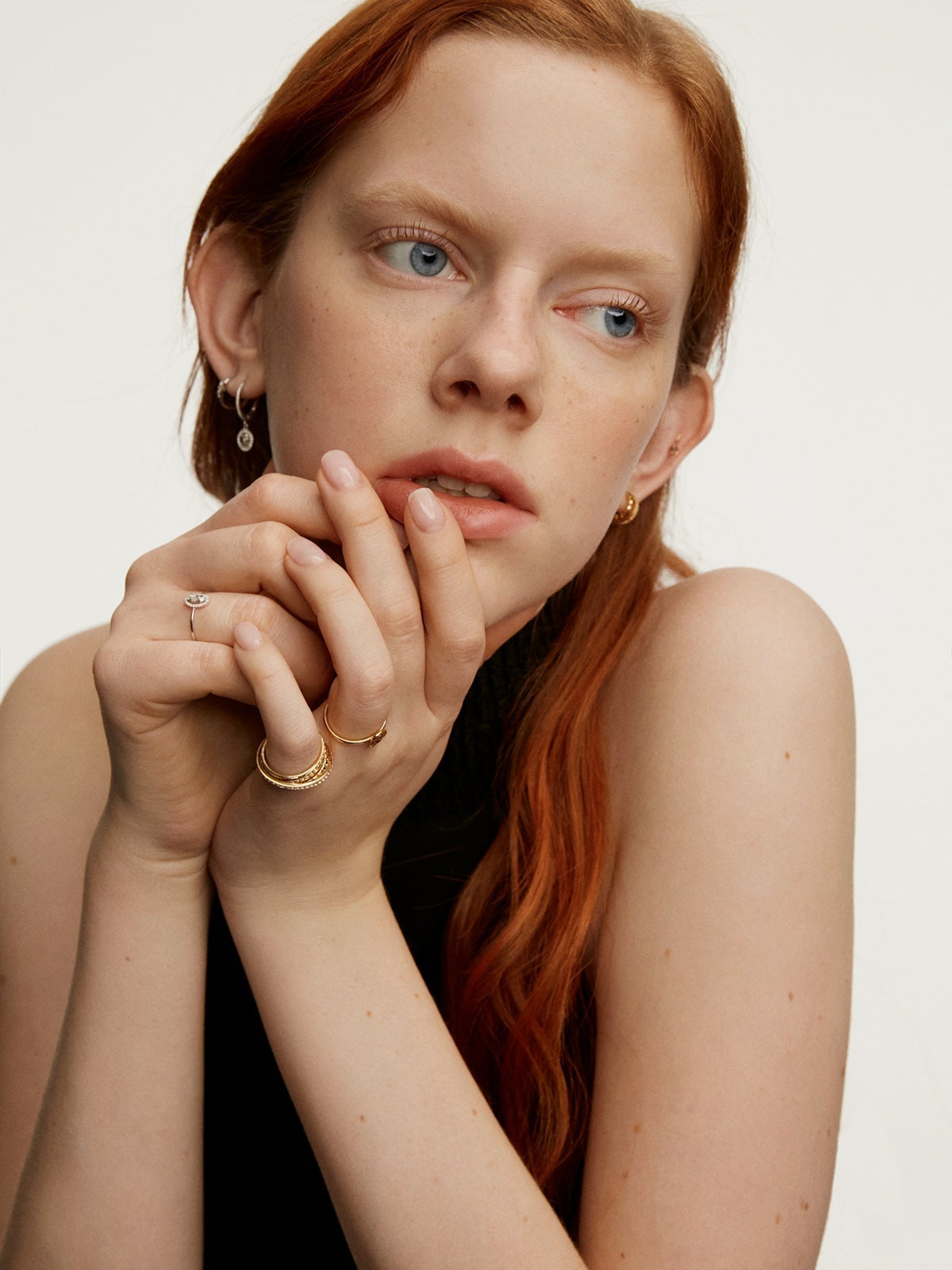 Anillo de oro blanco de 18K con diamantes 0,32 cts