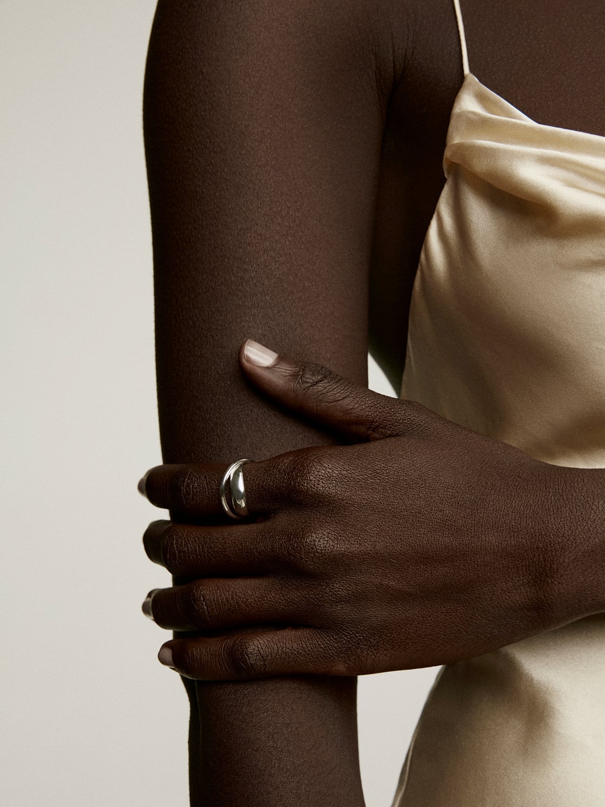 Anillo doble cruzado de plata 925