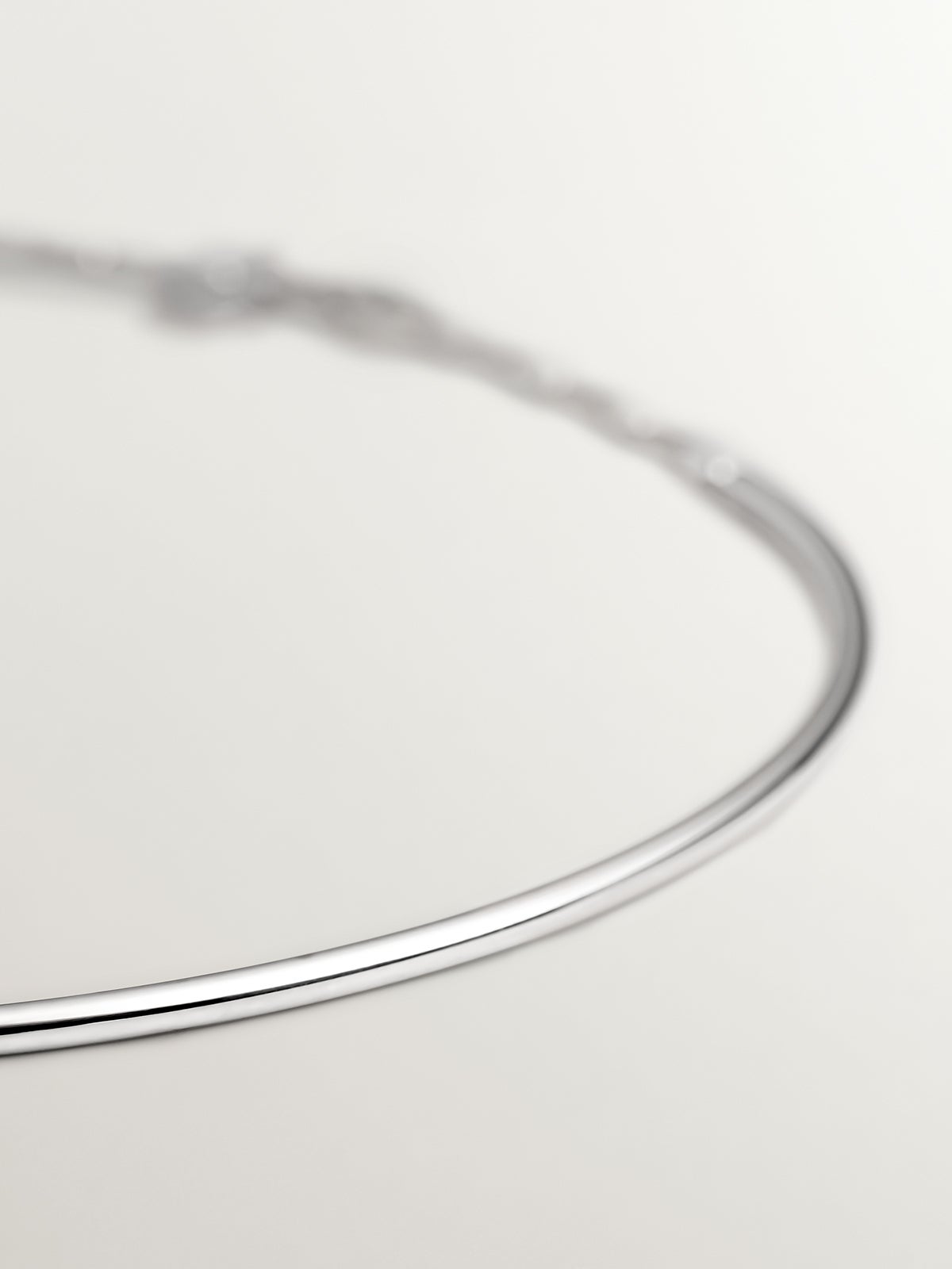 Collar rígido de plata 925