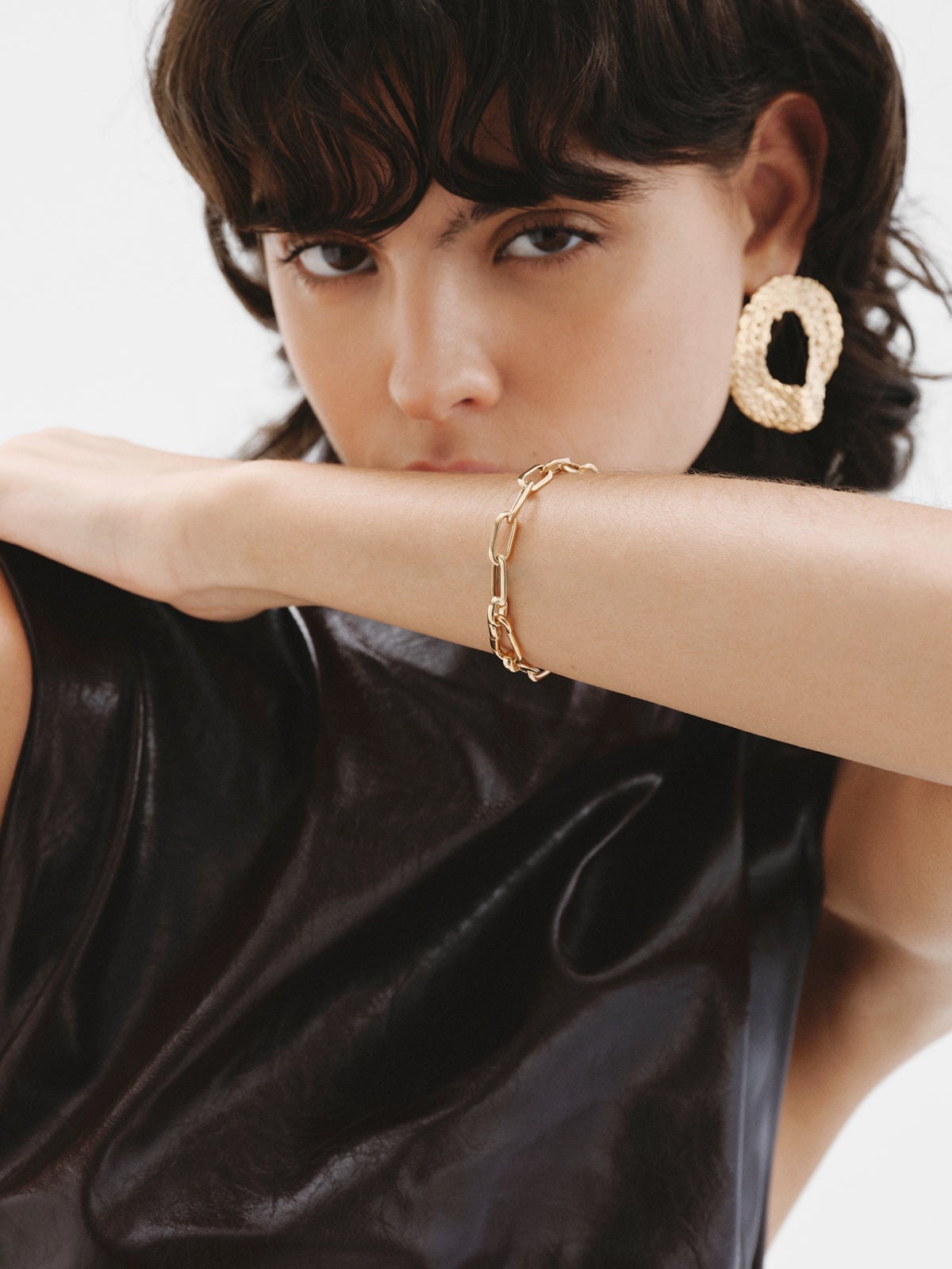 Pulsera de eslabones forza rectangulares de plata 925 bañada en oro amarillo de 18K