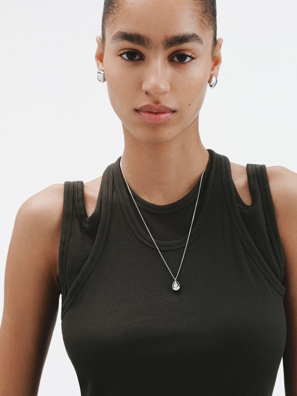 Colgante de plata 925 con cuarzo blanco