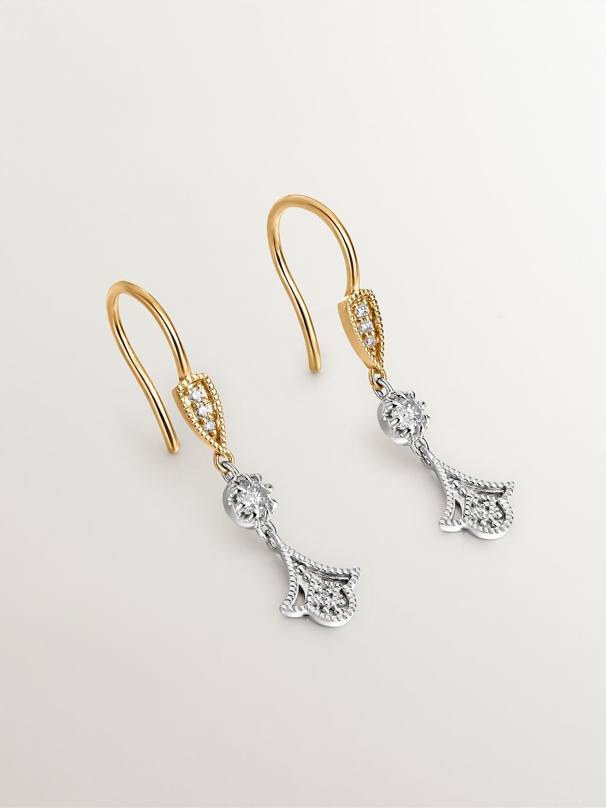 Pendientes de oro blanco y amarillo de 18K con diamantes en talla brillante