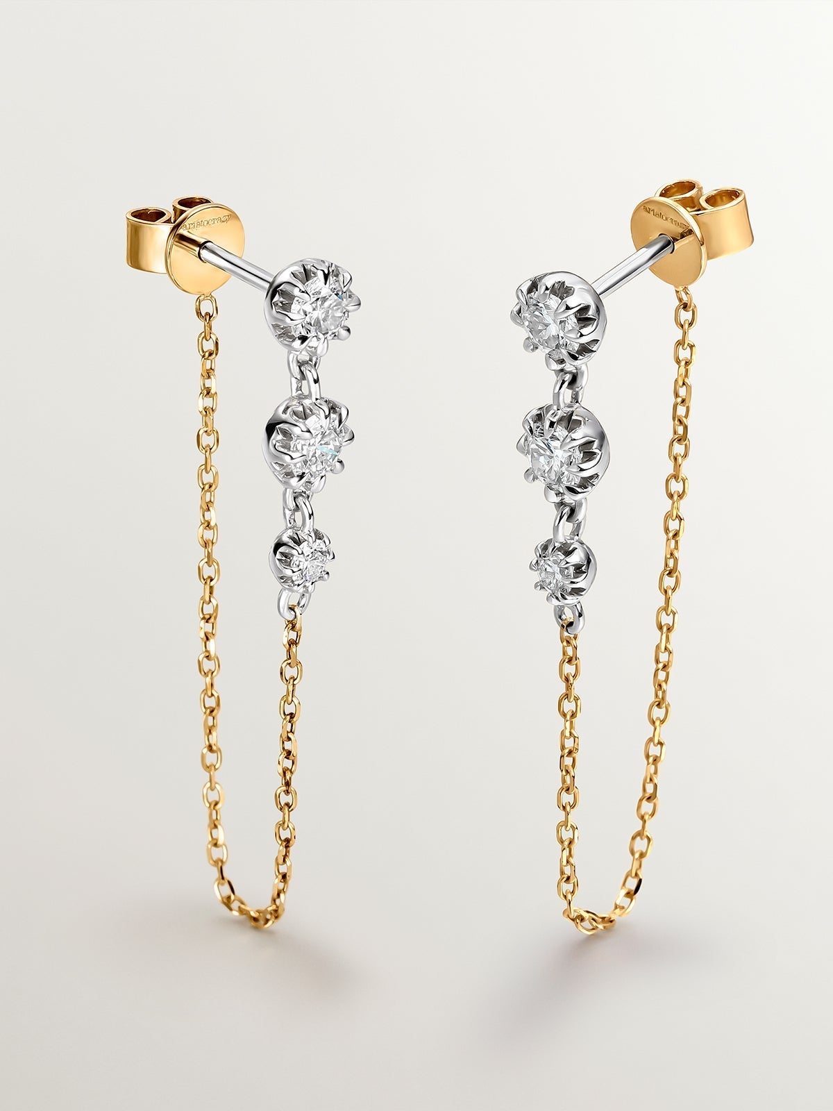 Pendientes de oro blanco y amarillo de 18K con diamantes en talla brillante