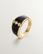 Anillo de oro amarillo de 18K con ónix negro y diamantes en talla brillante