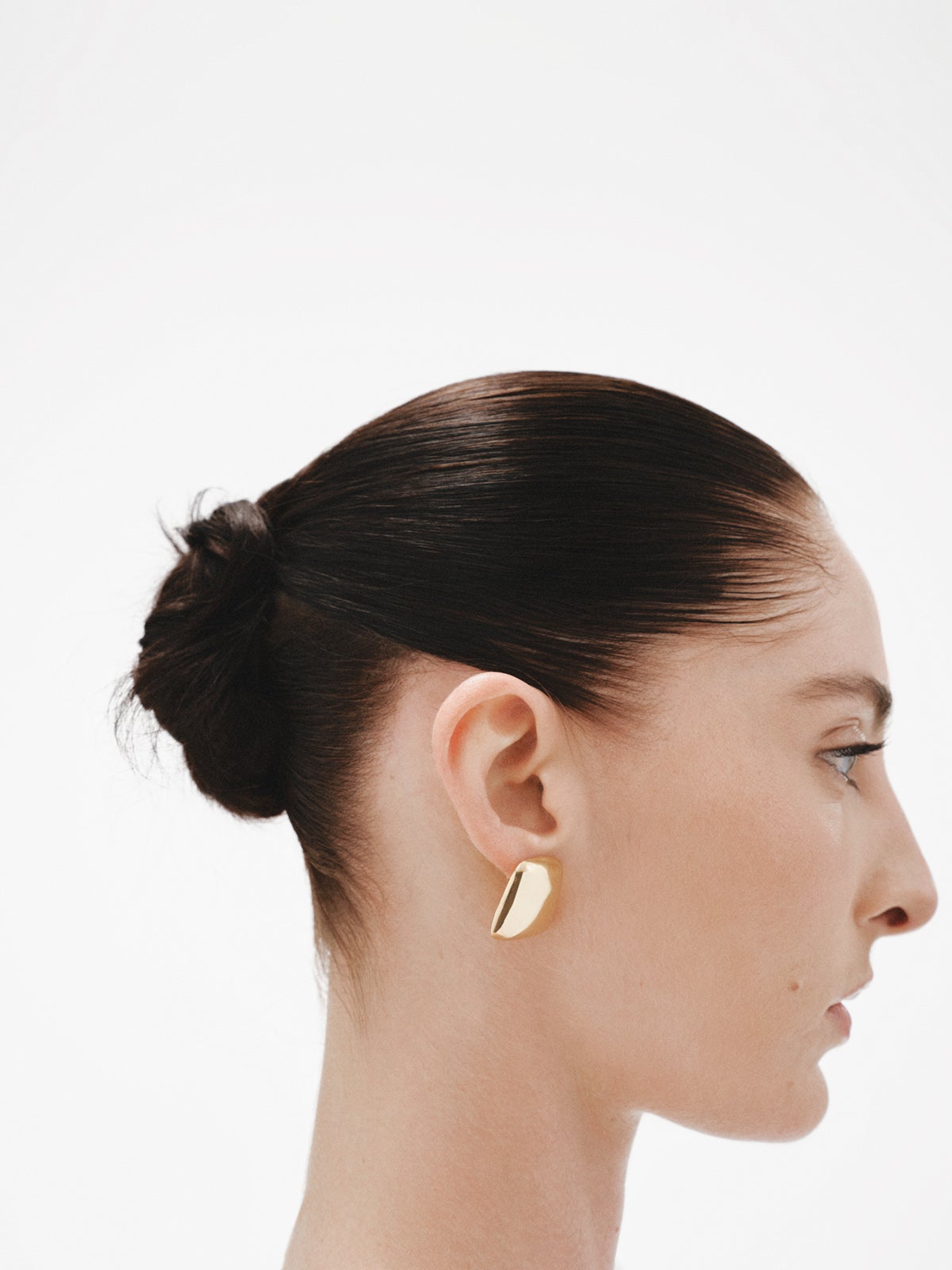 Pendientes cuadrados de plata 925 bañada en oro amarillo de 18K con efecto pulido