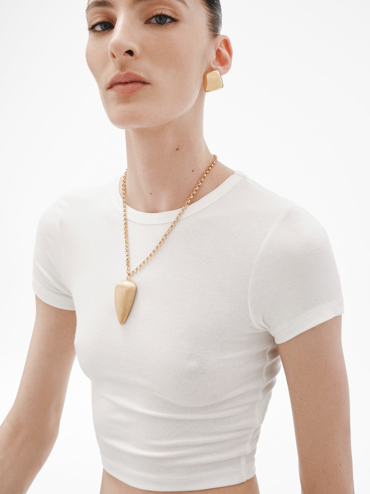 Pendientes cuadrados de plata 925 bañada en oro amarillo de 18K con efecto pulido