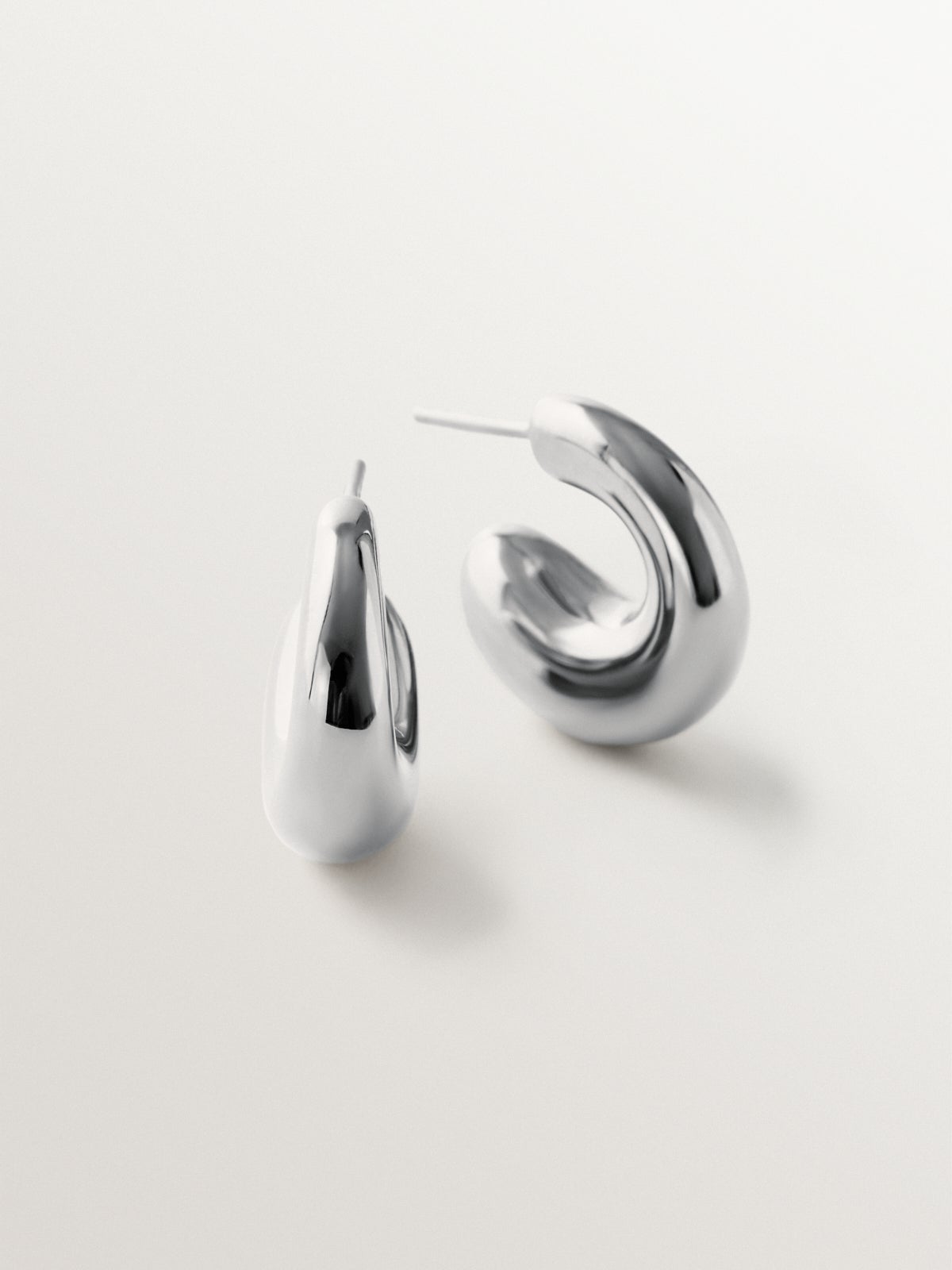 Pendientes gruesos de aro pequeños de plata 925