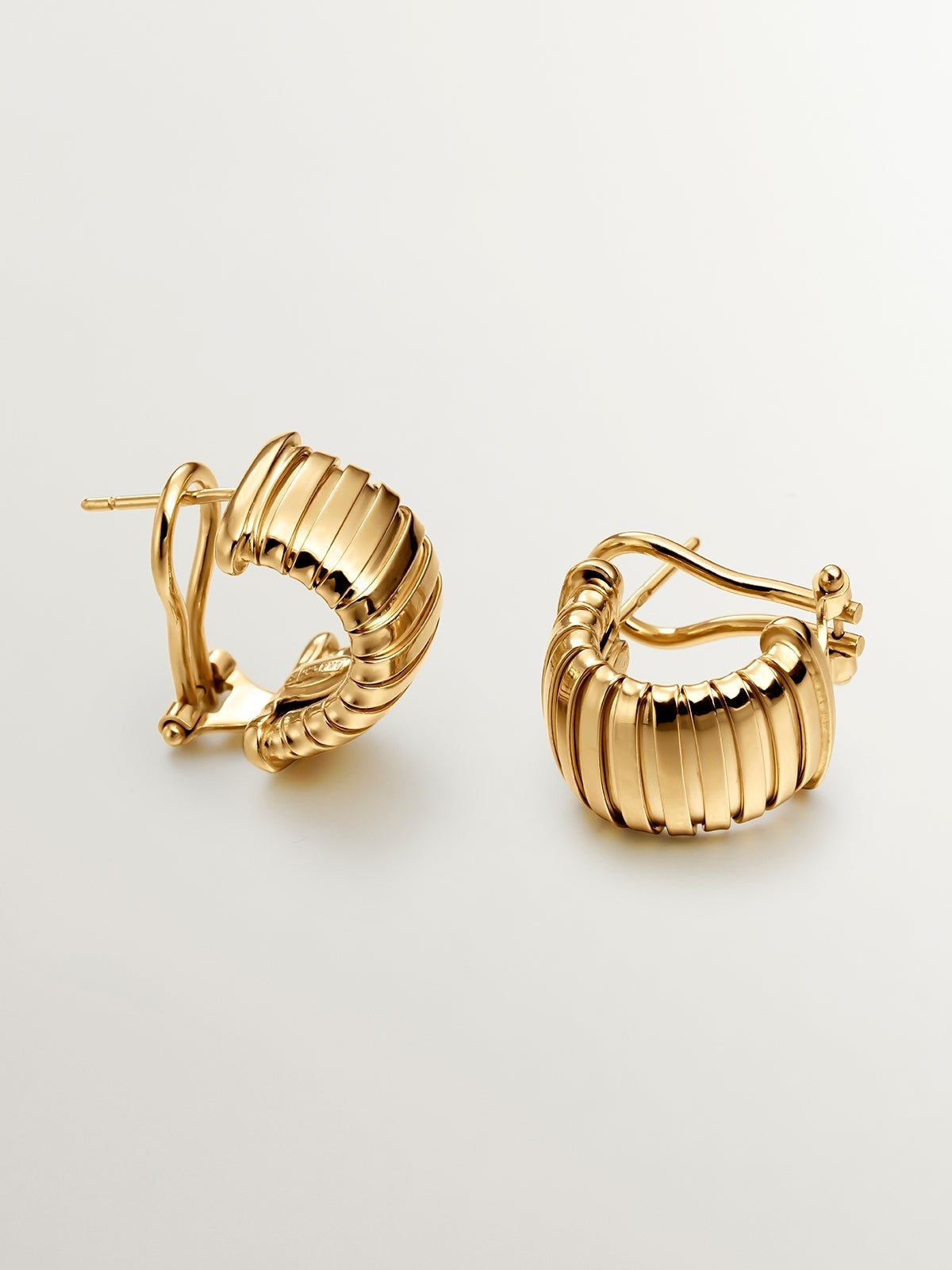 Pendientes tubogas de plata 925 bañada en oro amarillo de 18K