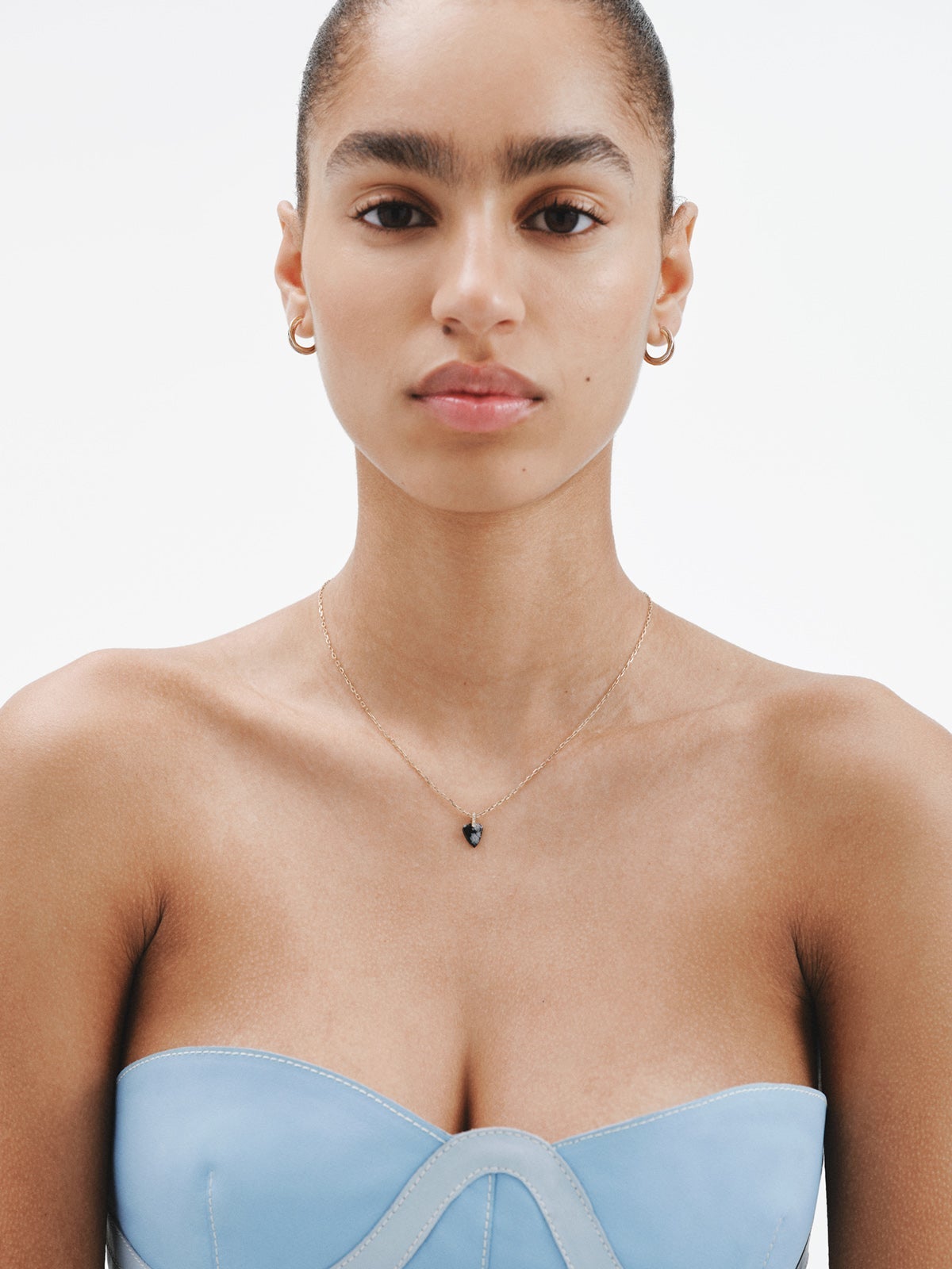 Pendientes de aro triples de oro blanco, amarillo y rosa de 9K