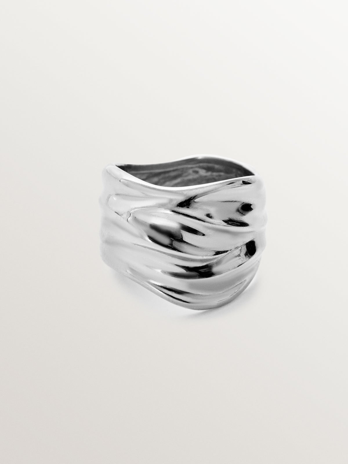 Anillo ancho de plata 925 con textura