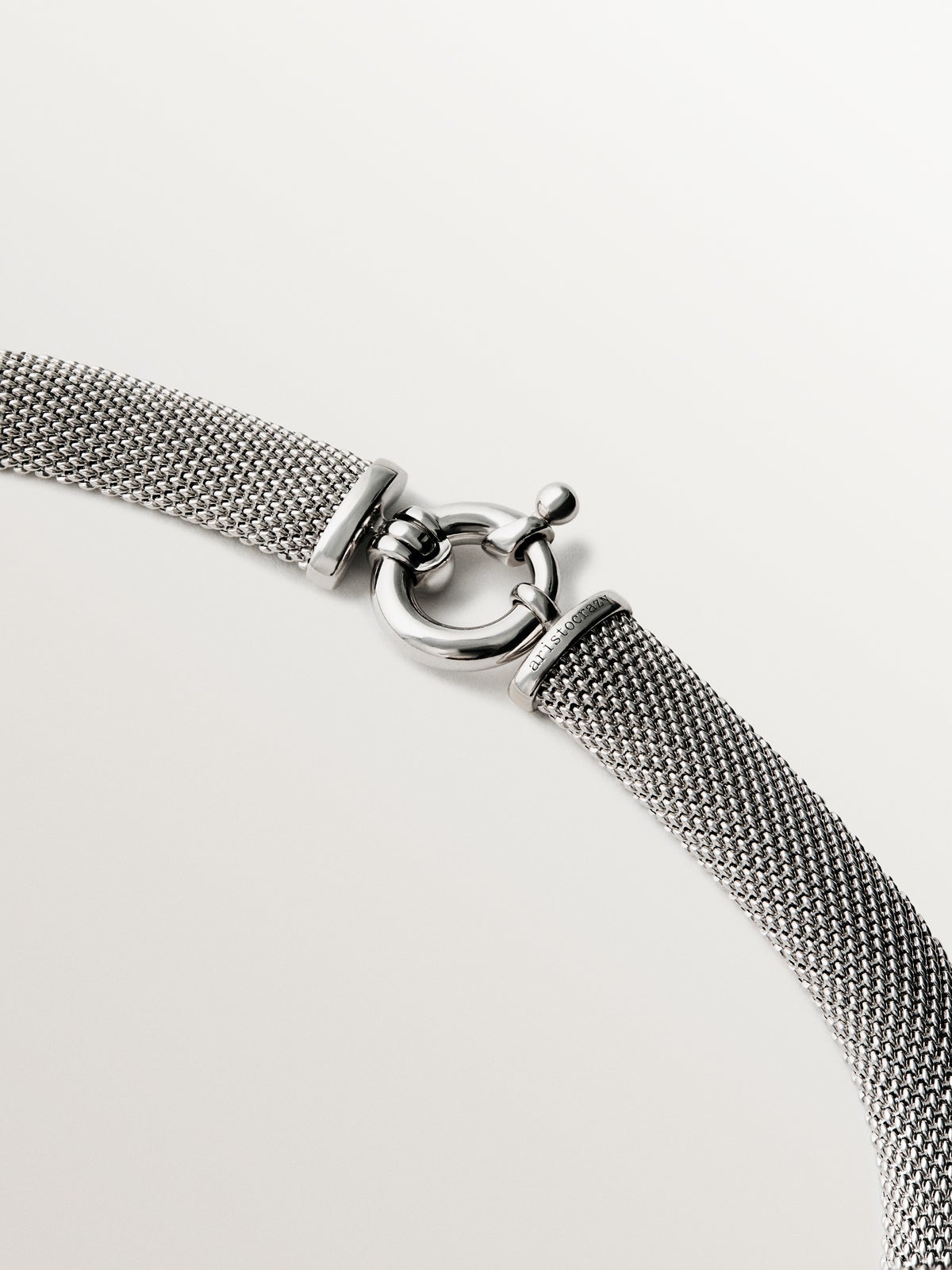 Colgante rígido de plata 925 con malla