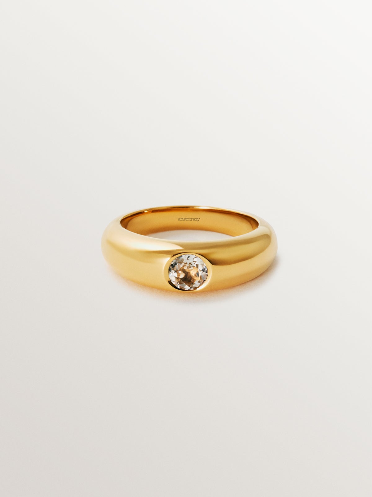 Anillo de plata 925 bañada en oro amarillo de 18K con topacio blanco