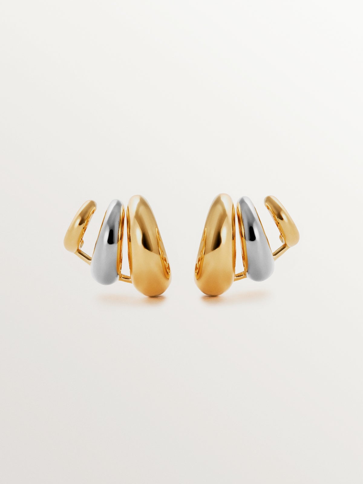 Pendientes trepadores de plata 925 bañada en rodio y oro amarillo de 18K