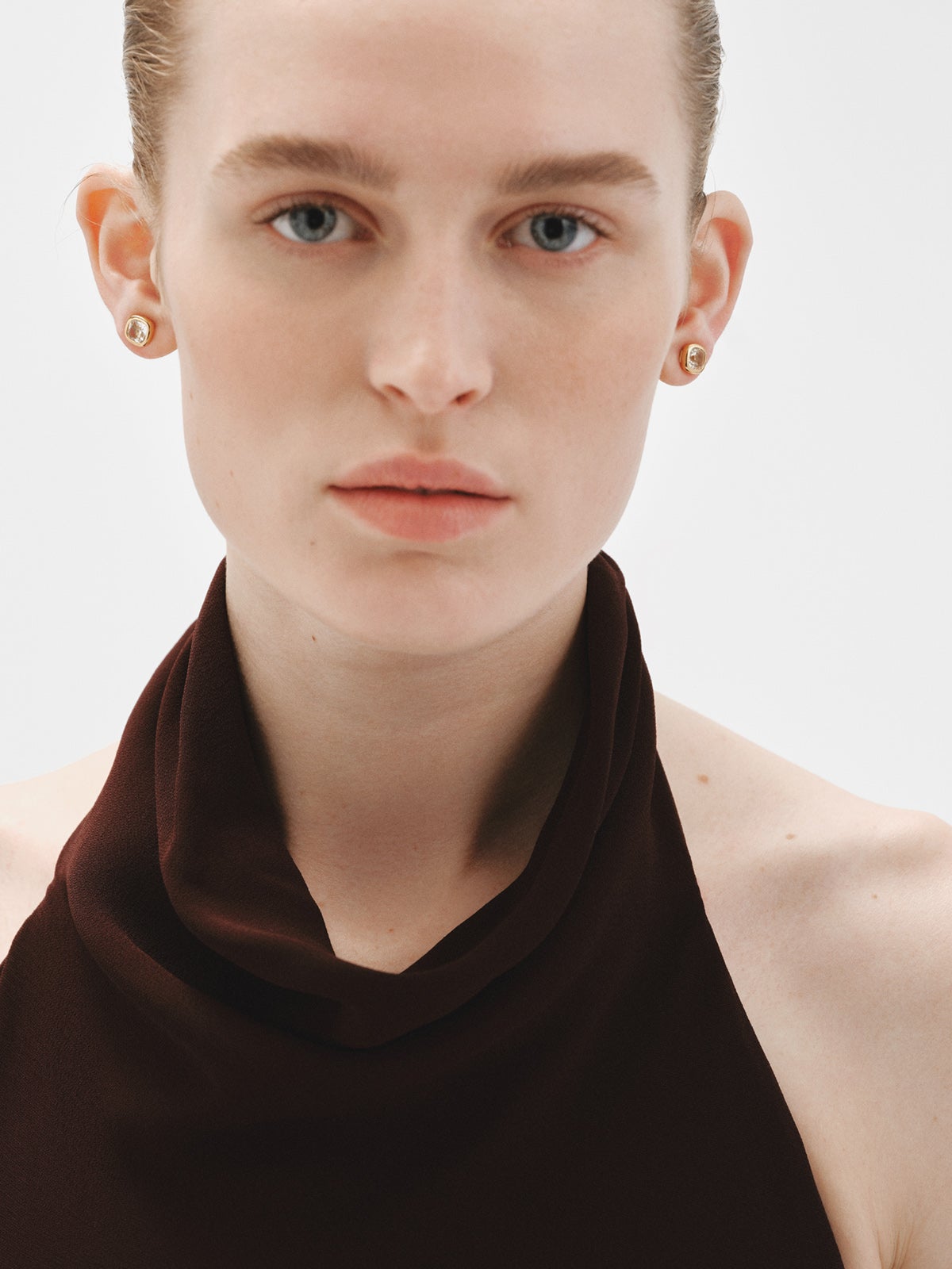 Pendientes de plata 925 bañada en oro amarillo de 18K con 2 topacios blancos