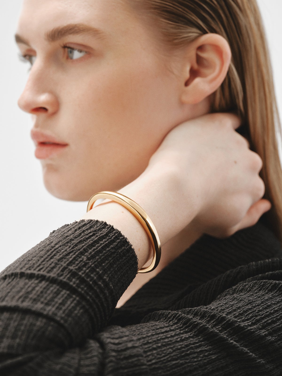 Pulsera rígida de plata 925 bañada en oro amarillo de 18K