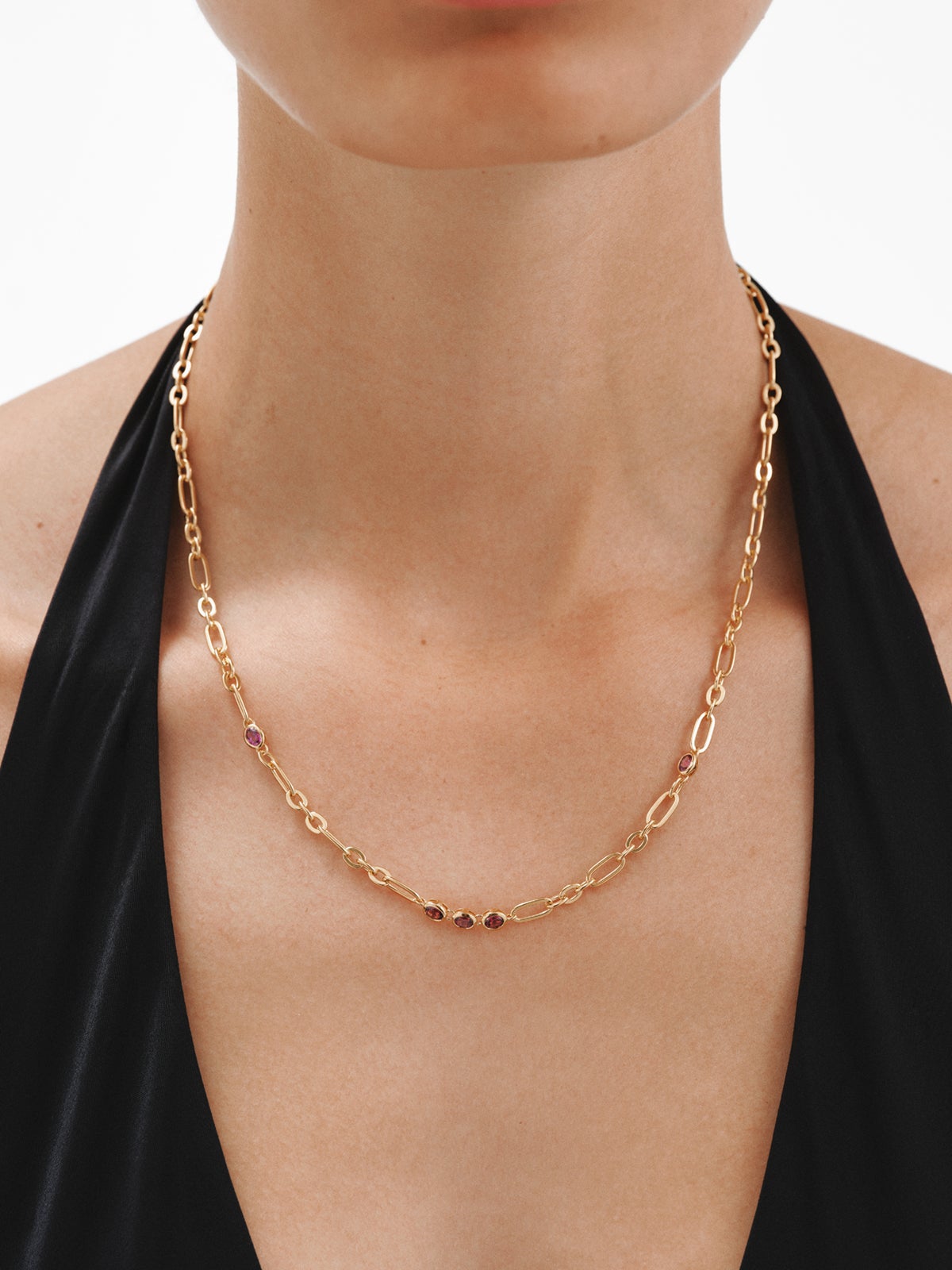 Collar de plata 925 bañada en oro amarillo de 18K con rodolitas rojas