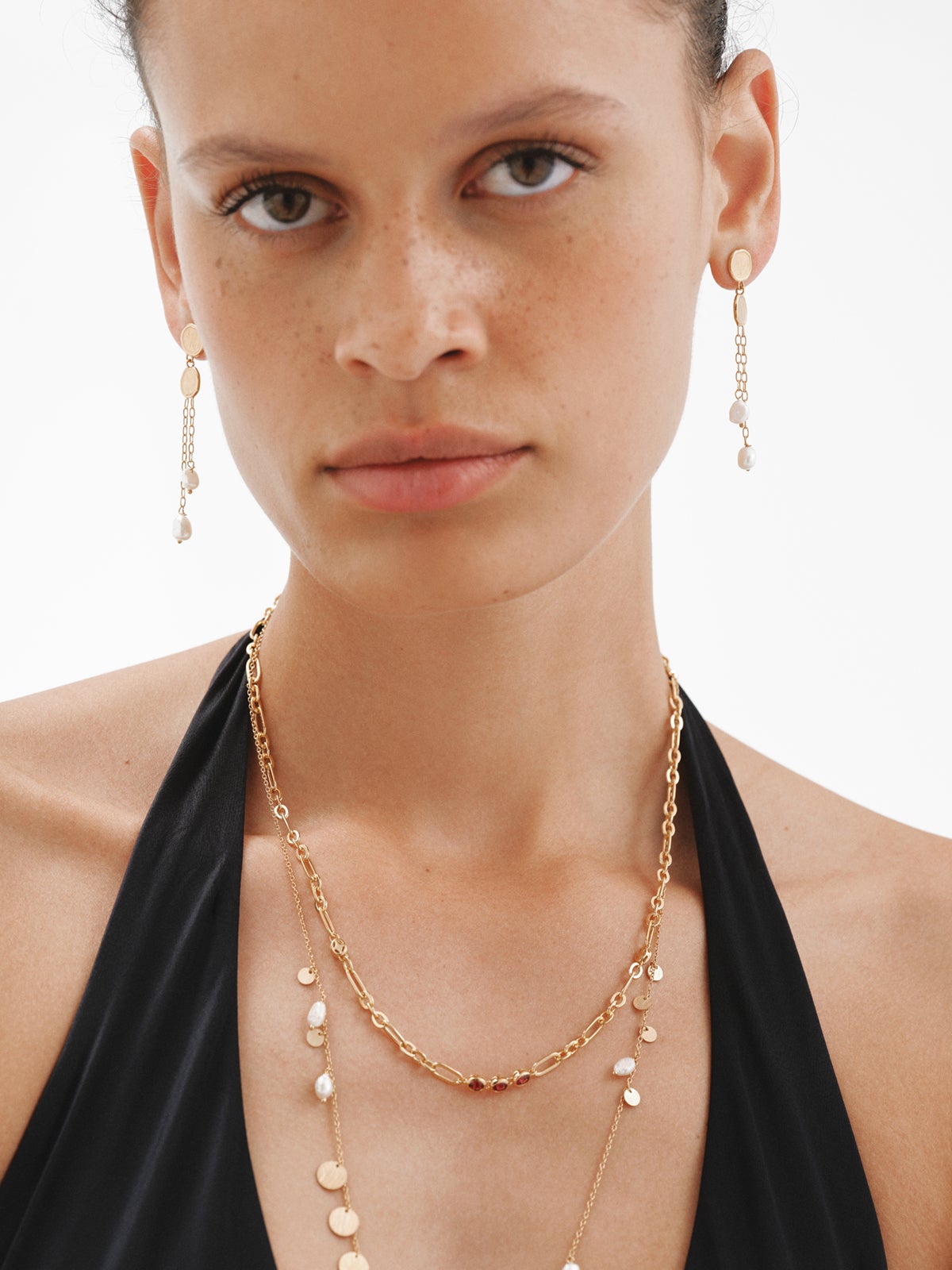 Collar de plata 925 bañada en oro amarillo de 18K con rodolitas rojas