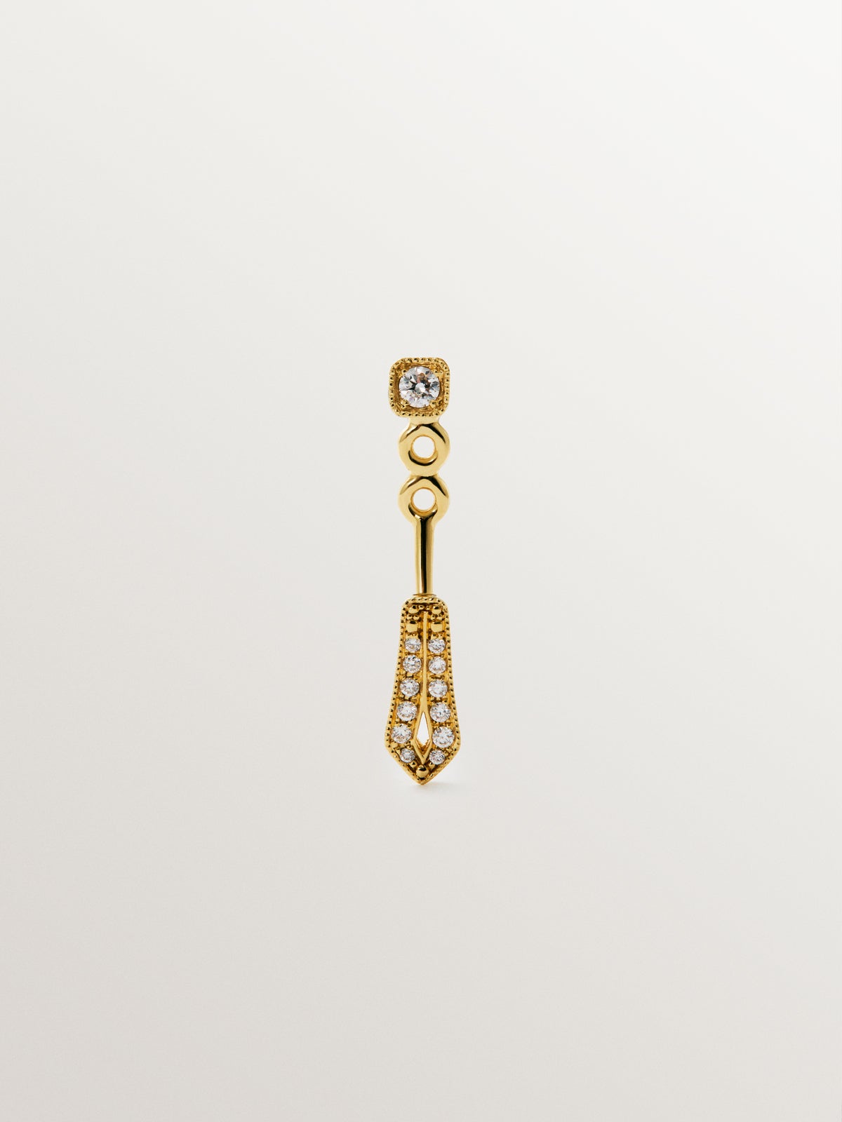 Pendiente individual de oro amarillo de 18K con diamantes en talla brillante