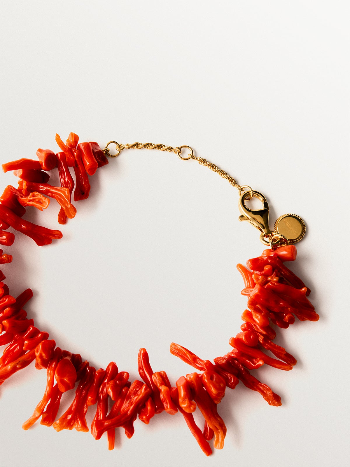 Pulsera de plata 925 bañada en oro de 18K con corales