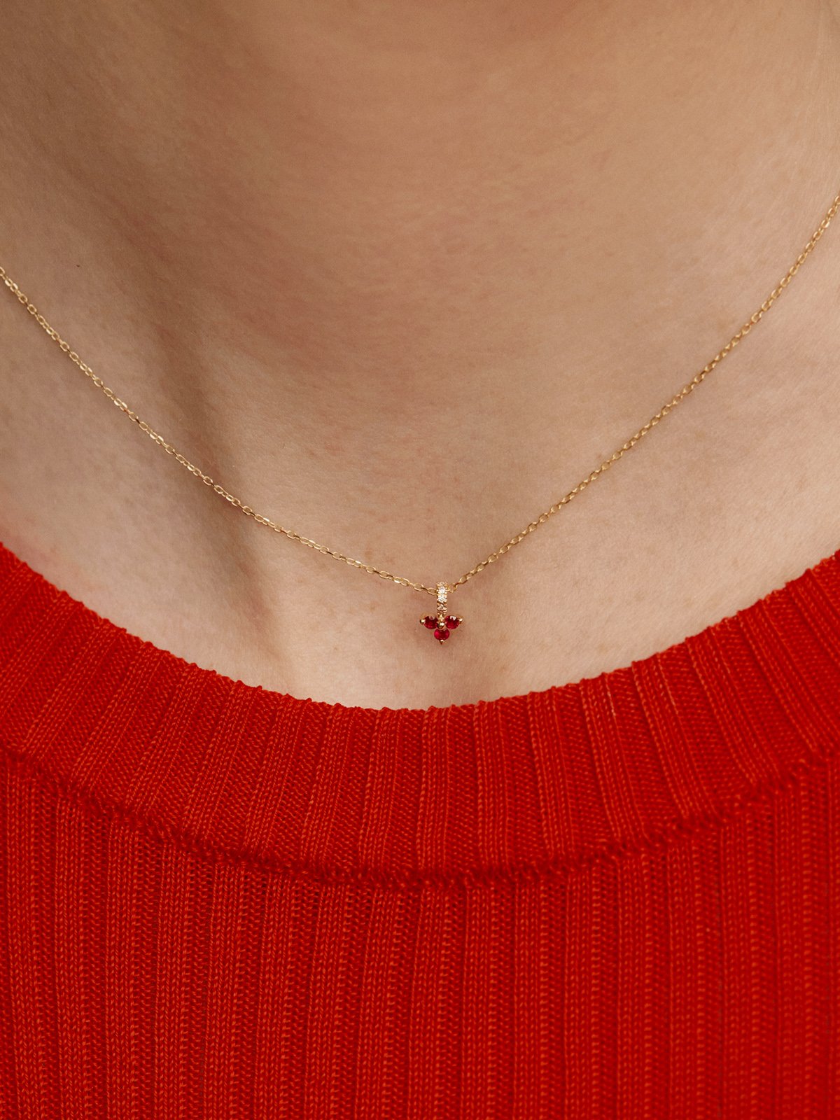 9K Yellow Gold Pendant with Red Ruby Clover and Diamonds