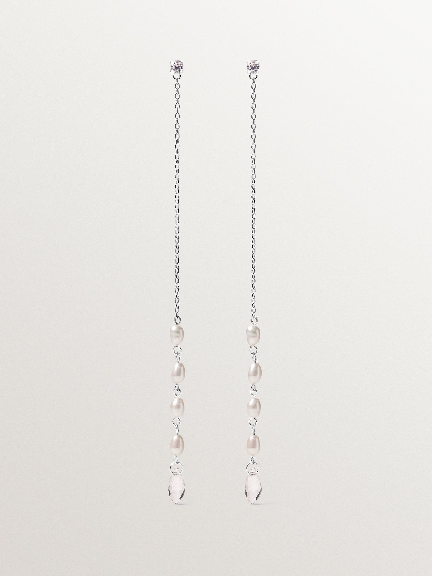 Pendientes largos con perlas barrocas y cristales