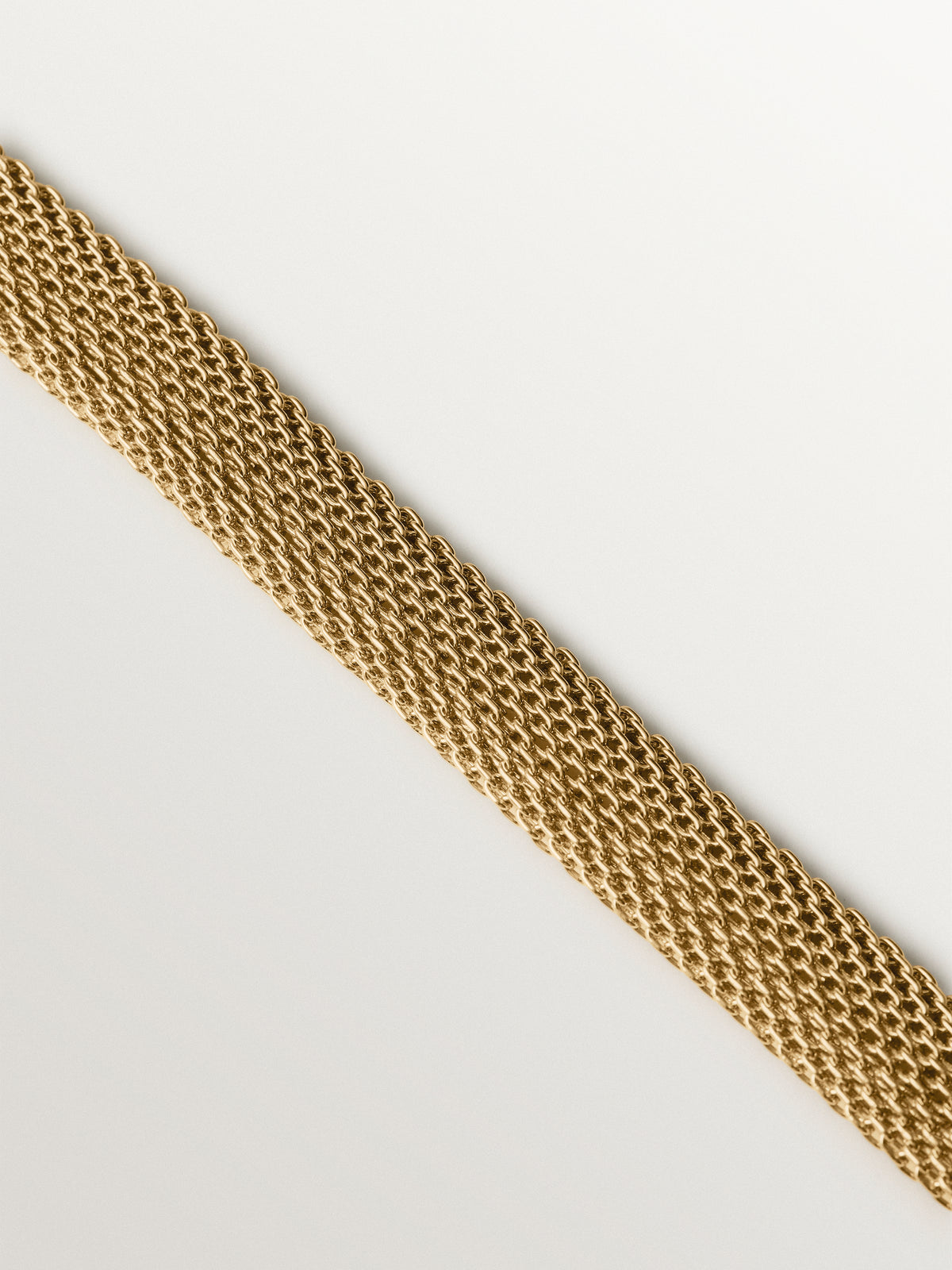 Collar de malla bañado en oro amarillo de 18K